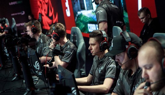 之间的距离 之间的距离