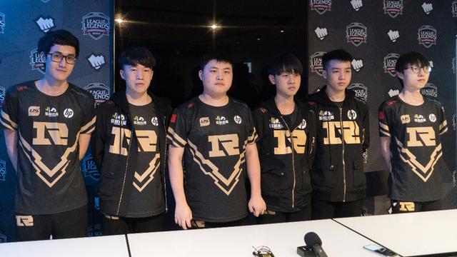 场上效能 场上效能