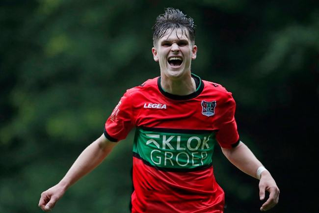 职业球员一 职业球员一