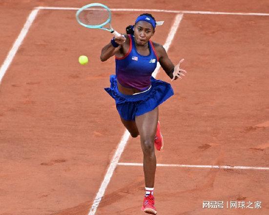 巴萨进攻的 巴萨进攻的