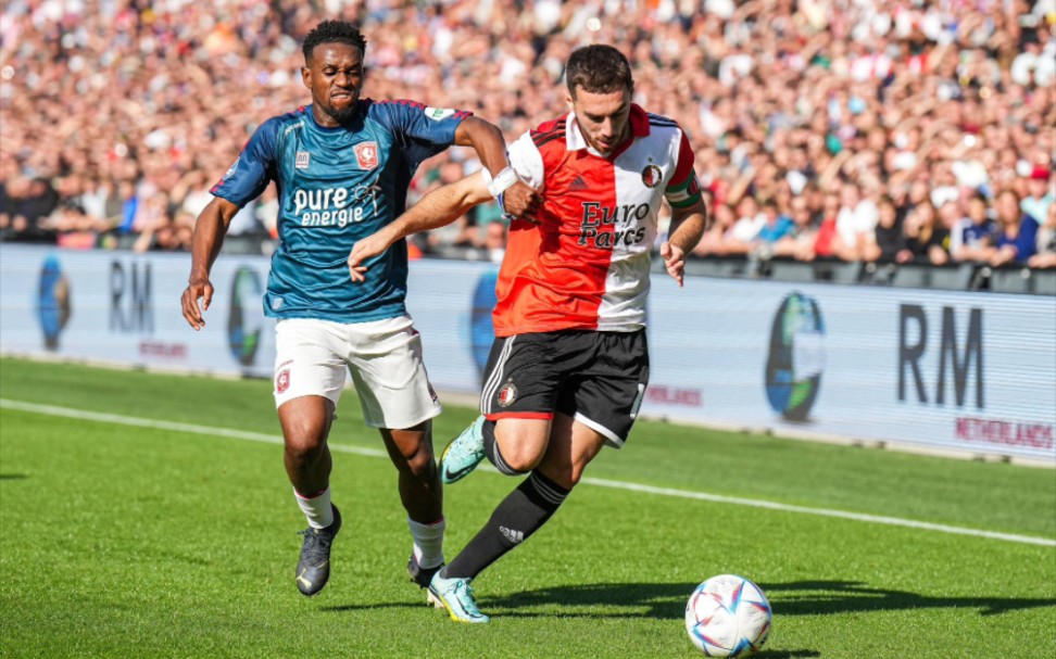 在防守横移 在防守横移